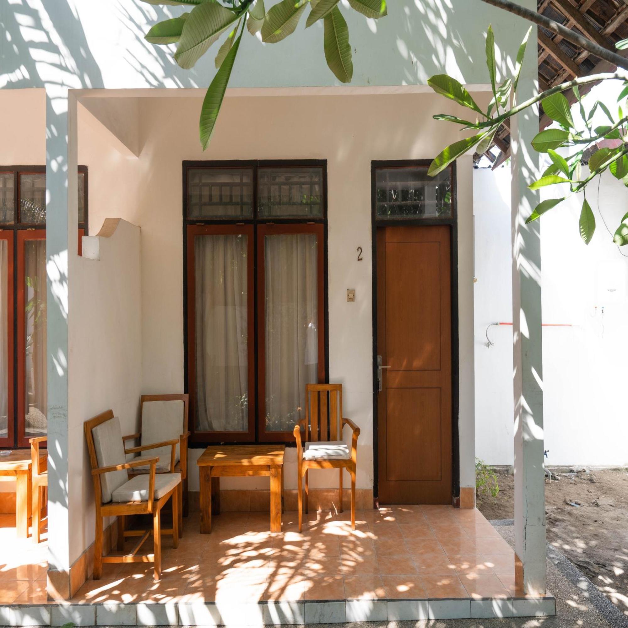 Reddoorz At Ocean 2 Gili Trawangan Hotel Exterior photo