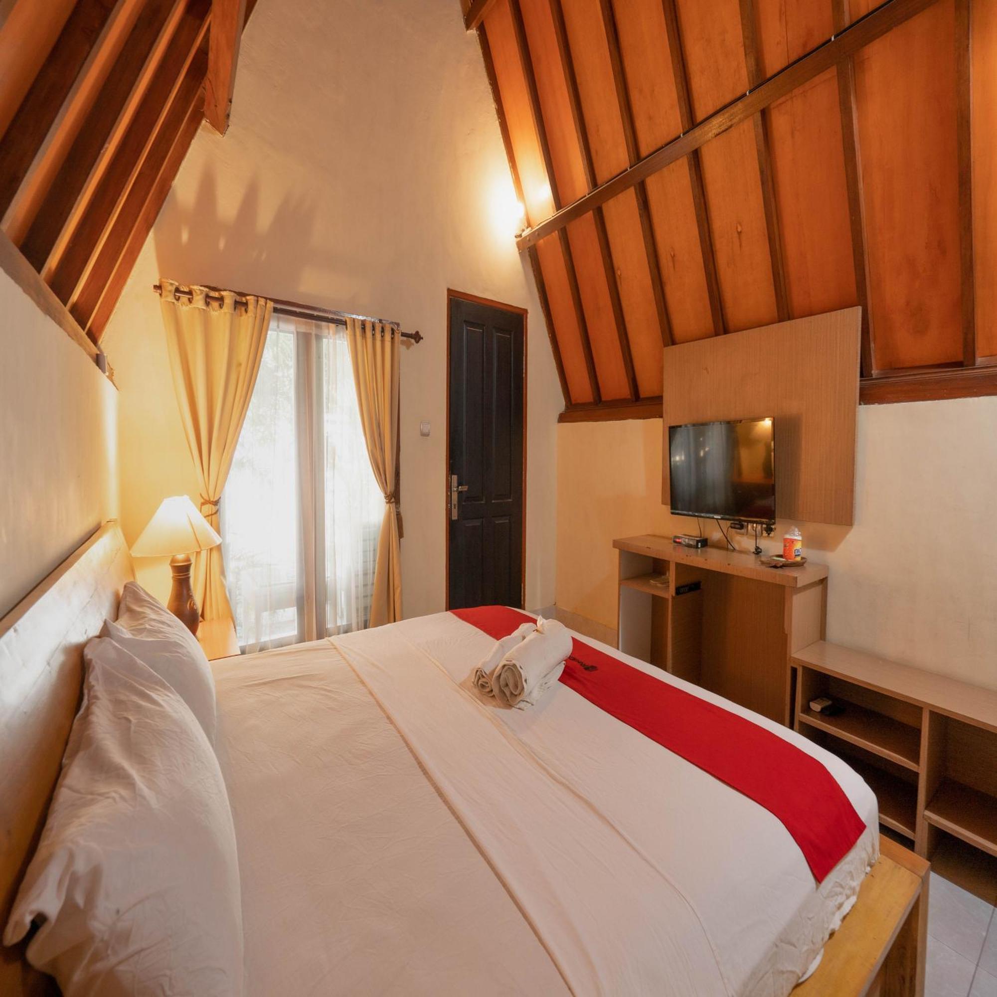 Reddoorz At Ocean 2 Gili Trawangan Hotel Exterior photo