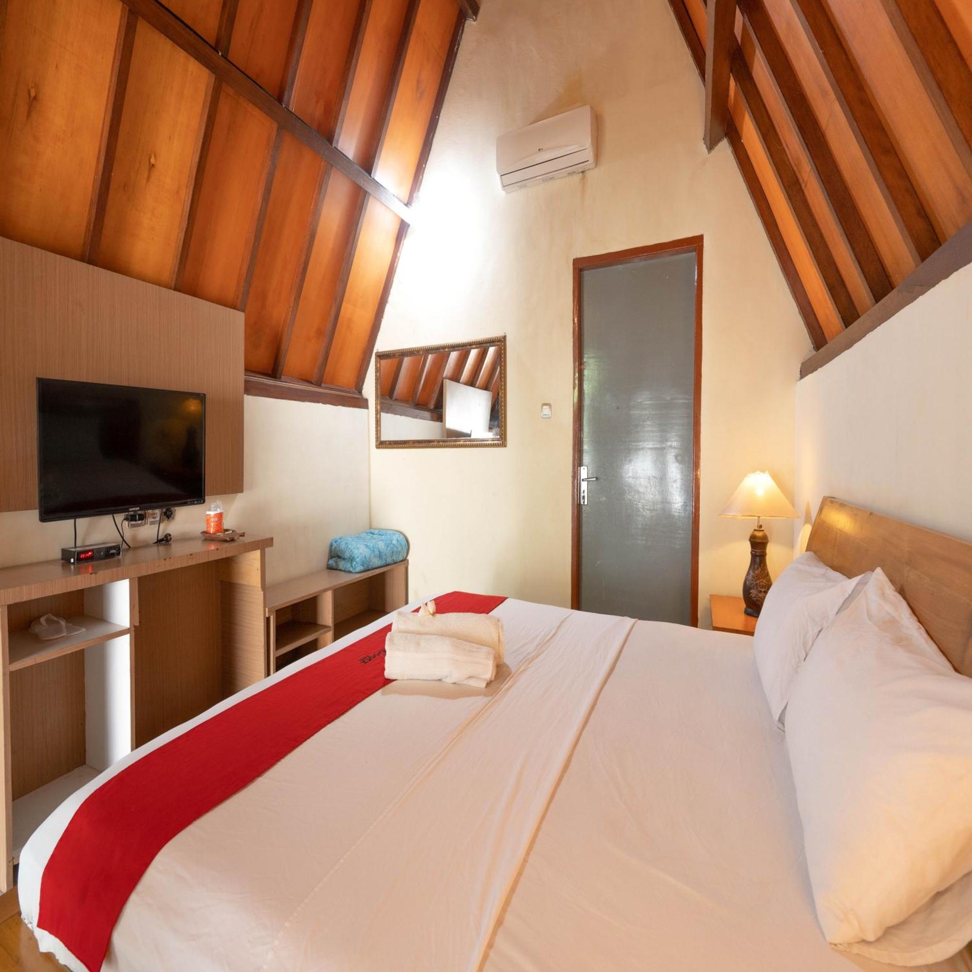 Reddoorz At Ocean 2 Gili Trawangan Hotel Exterior photo