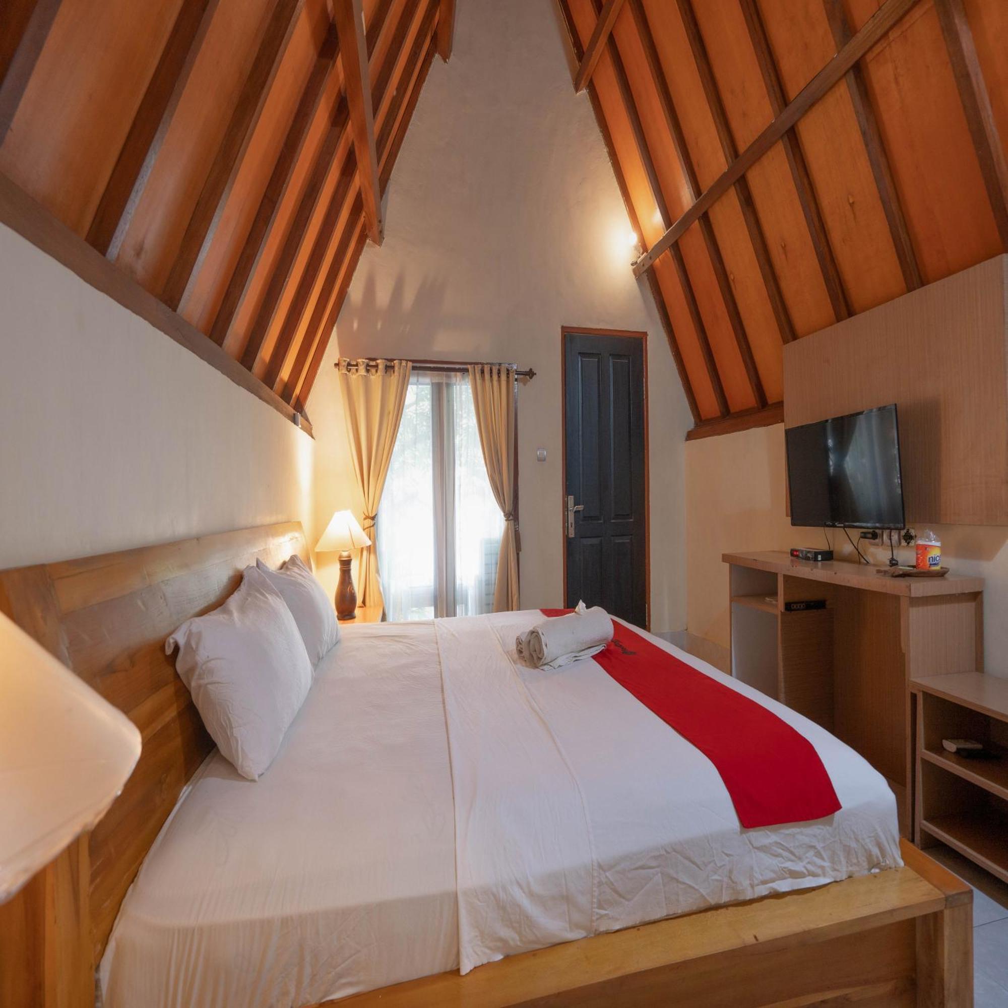 Reddoorz At Ocean 2 Gili Trawangan Hotel Exterior photo