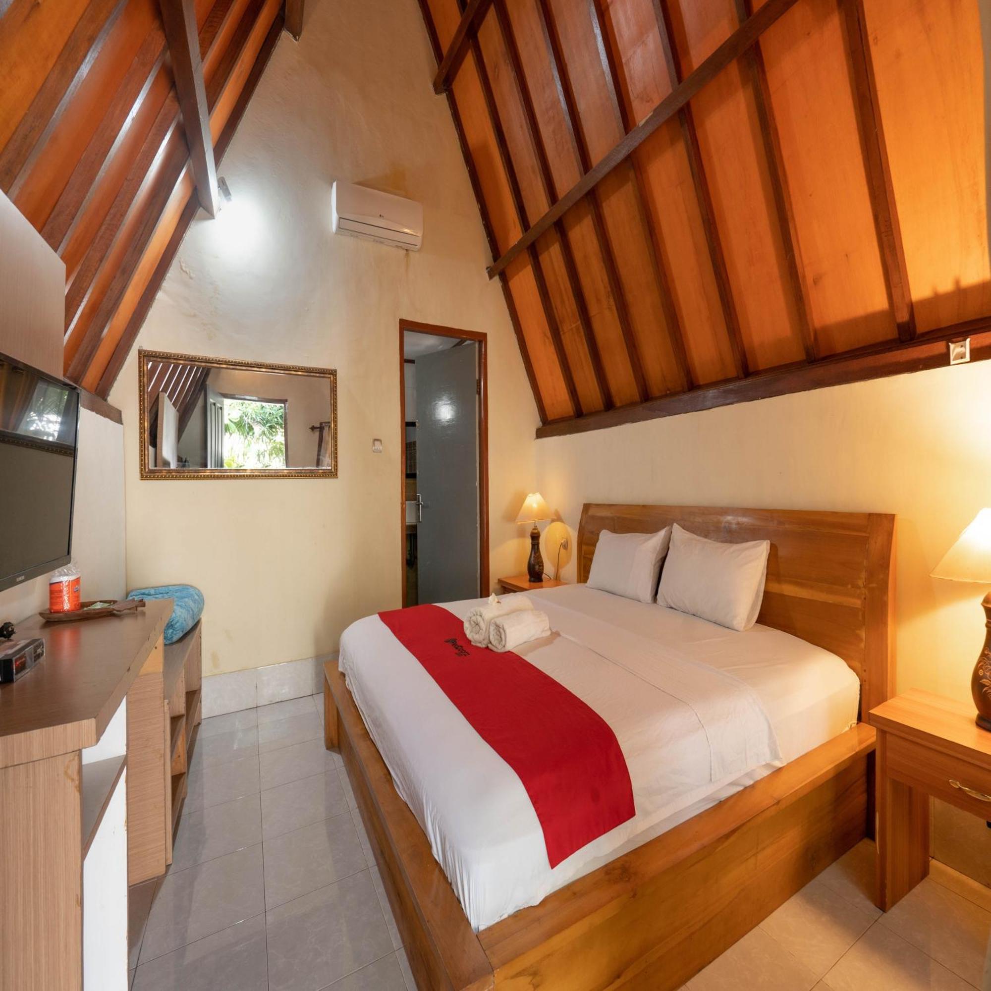 Reddoorz At Ocean 2 Gili Trawangan Hotel Exterior photo
