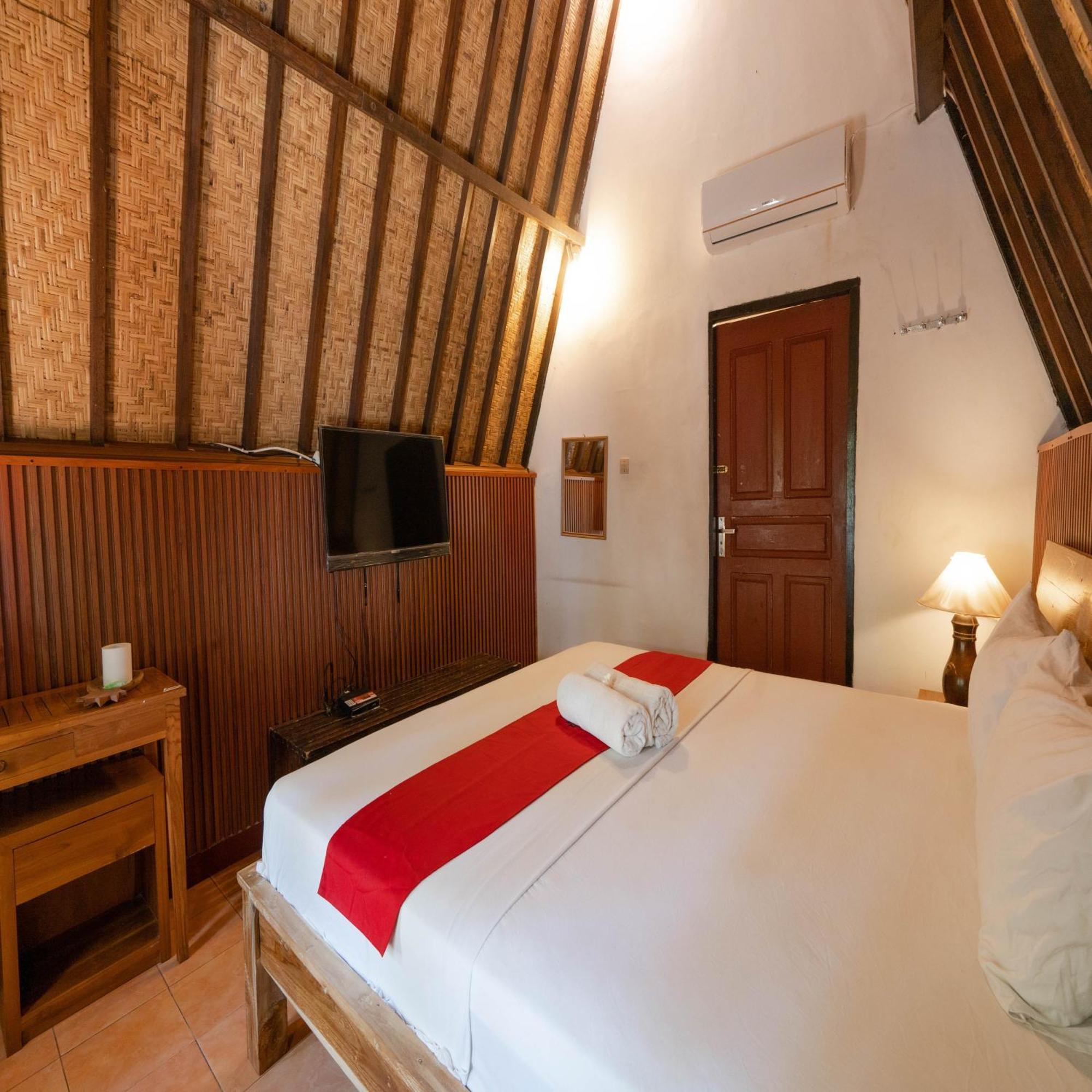 Reddoorz At Ocean 2 Gili Trawangan Hotel Exterior photo